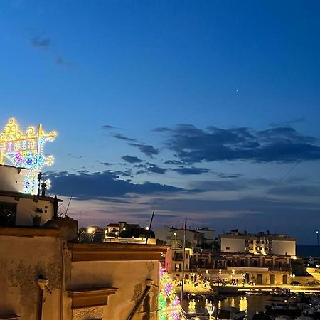 Palazzo Lamantea Boutique Rooms Bisceglie Eksteriør billede