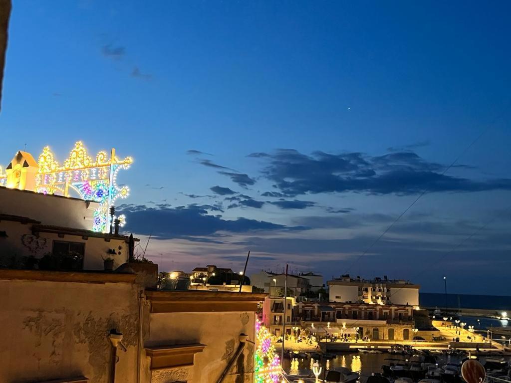 Palazzo Lamantea Boutique Rooms Bisceglie Eksteriør billede
