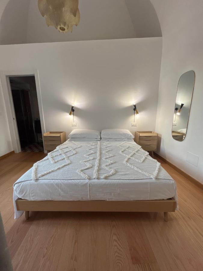 Palazzo Lamantea Boutique Rooms Bisceglie Eksteriør billede